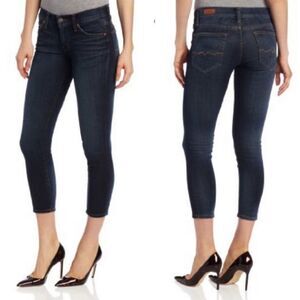 ☔️💜Red Engine Blue Cropped Jeans Size 6